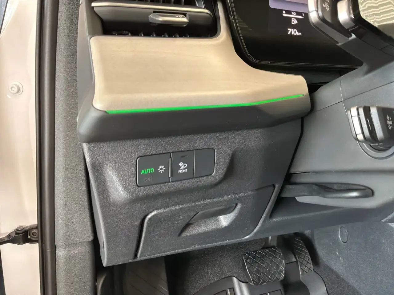 Audi Q3 снимка Audi Q3