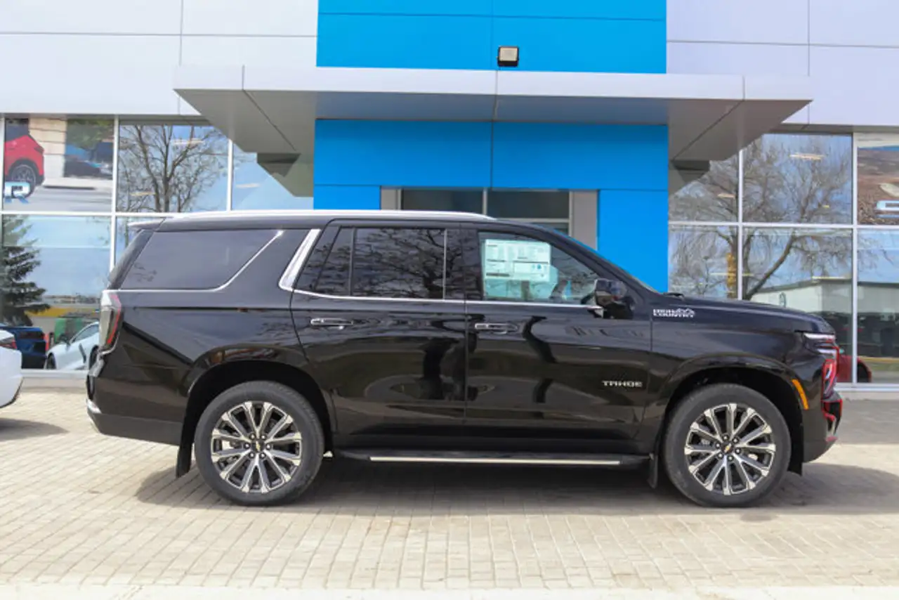 Chevrolet Tahoe снимка Chevrolet Tahoe