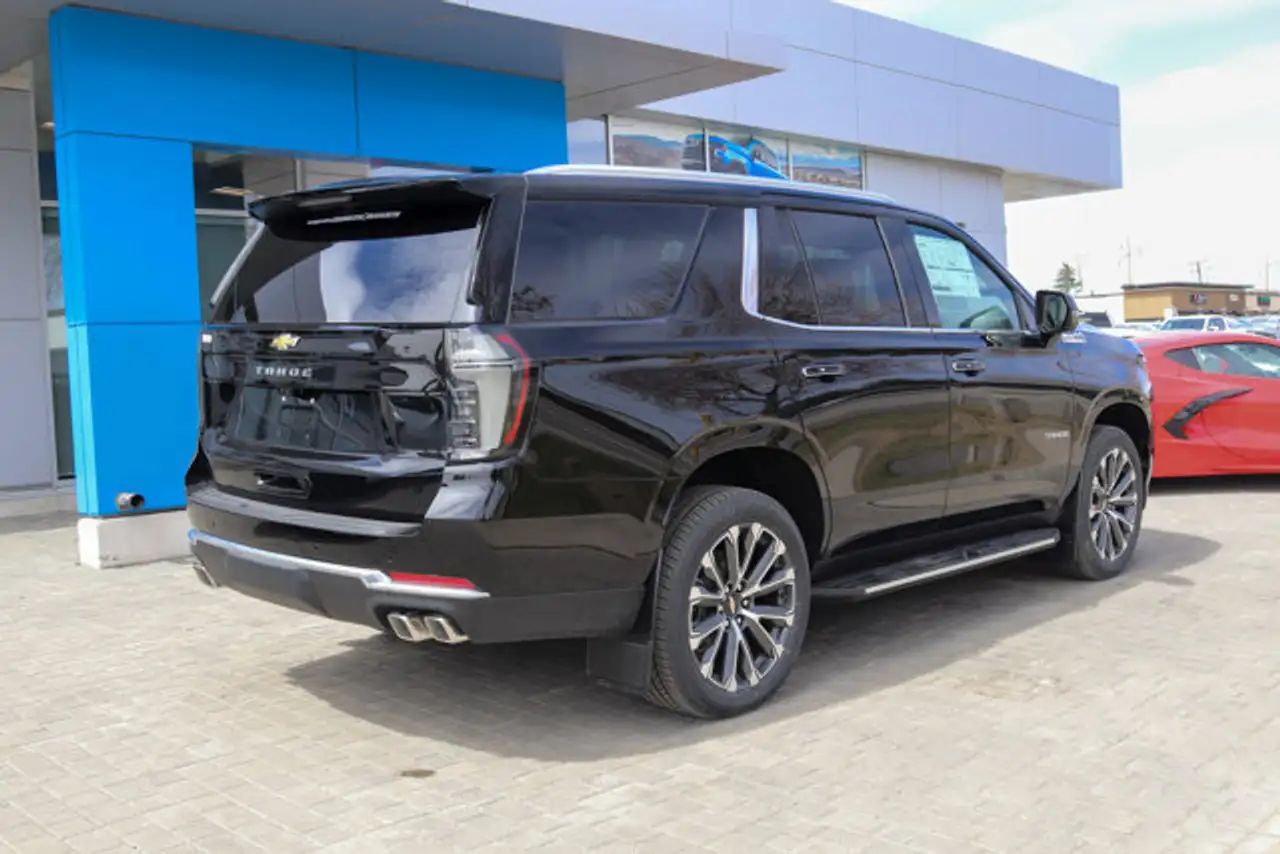 Chevrolet Tahoe снимка Chevrolet Tahoe