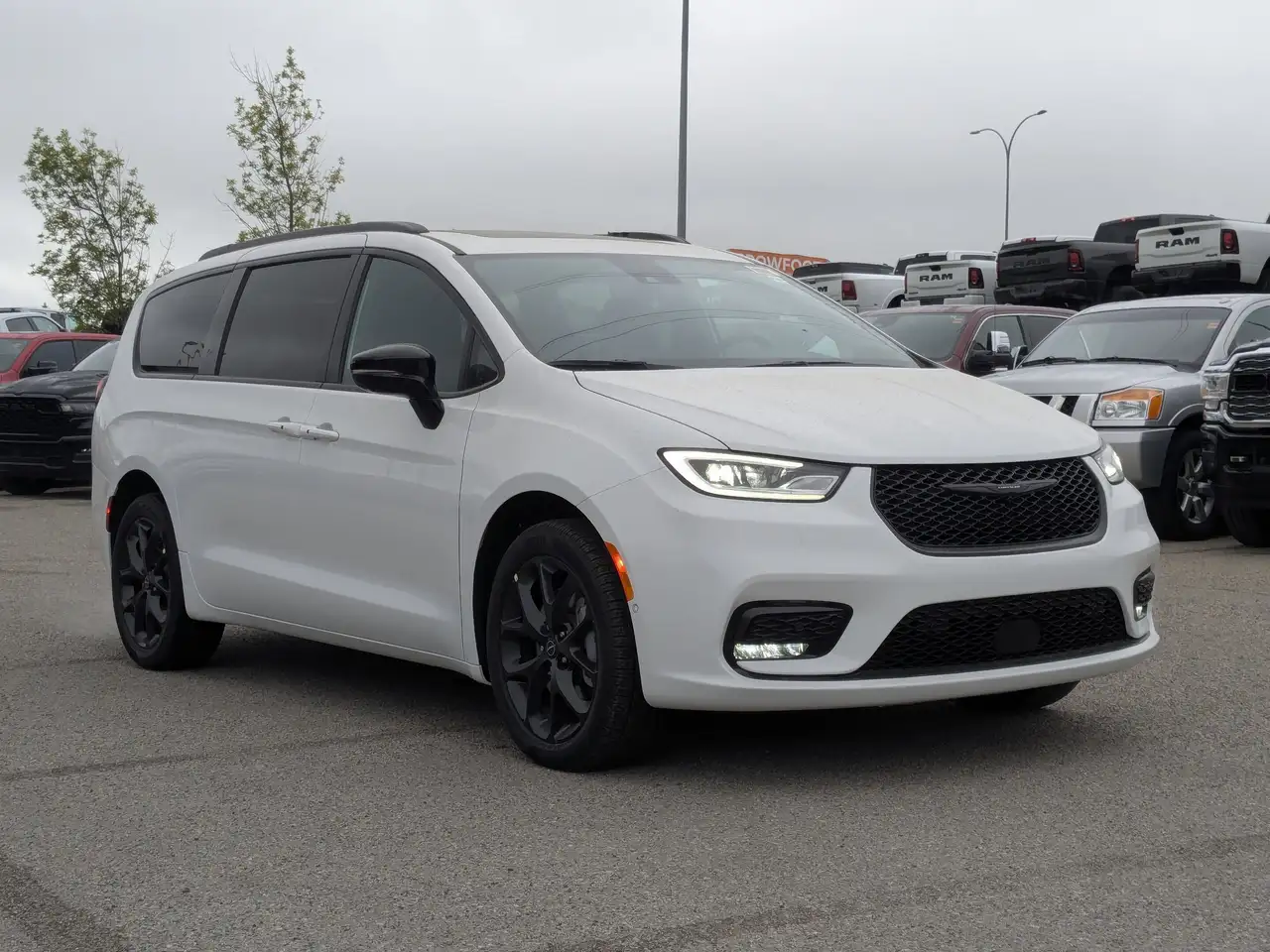 Chrysler Pacifica fotografie Chrysler Pacifica