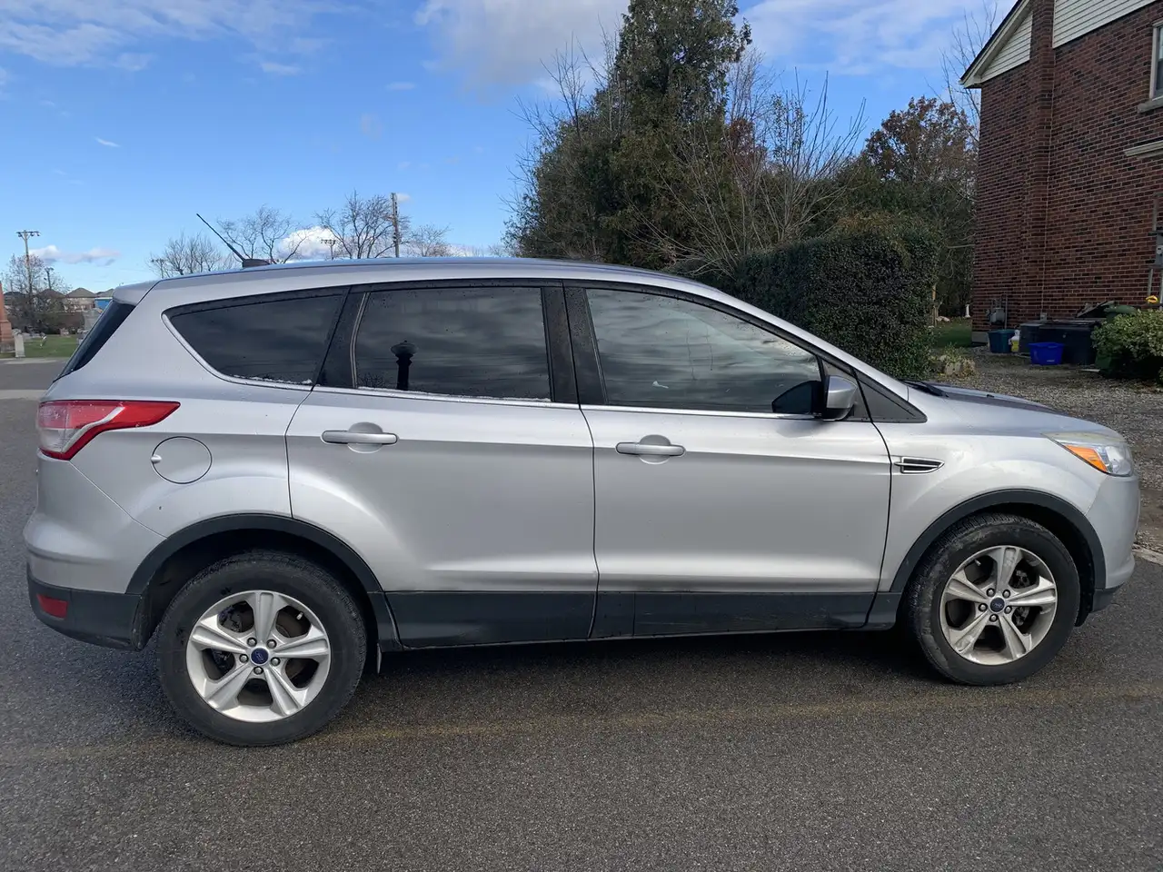 Ford Escape photo Ford Escape