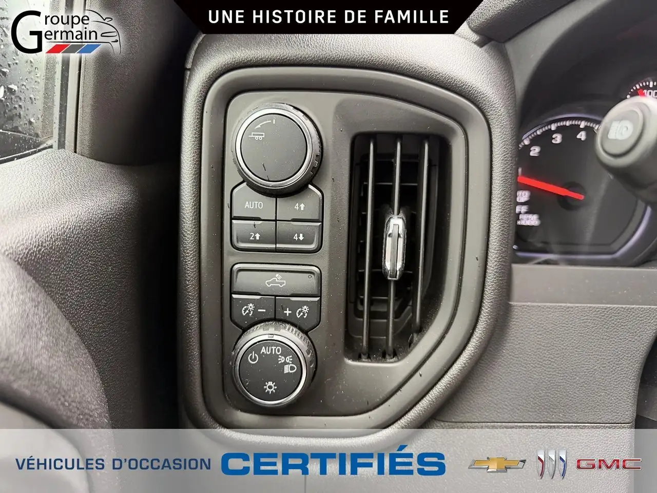 Chevrolet Silverado 1500 снимка Chevrolet Silverado 1500