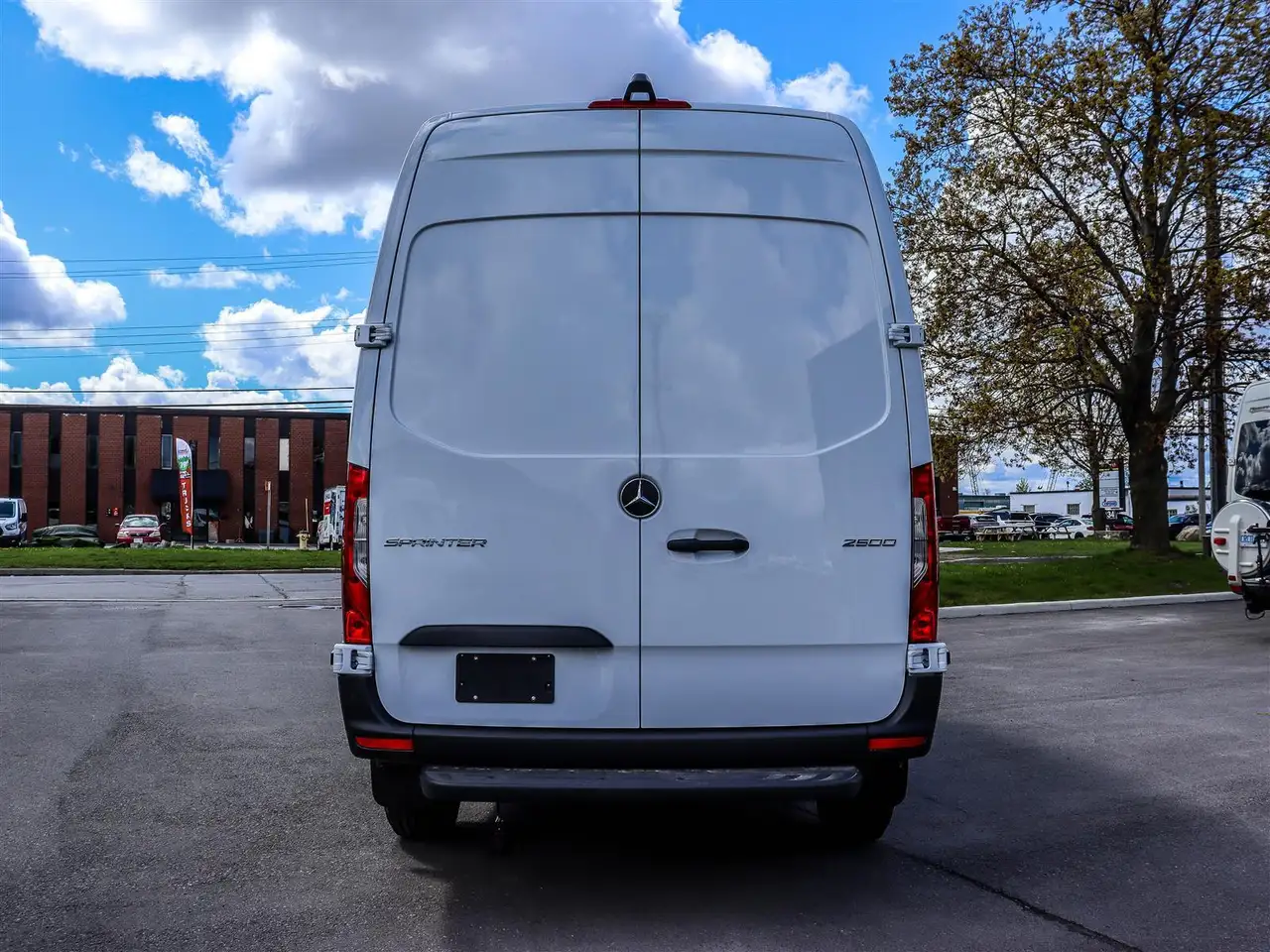 Mercedes-Benz Sprinter снимка Mercedes-Benz Sprinter
