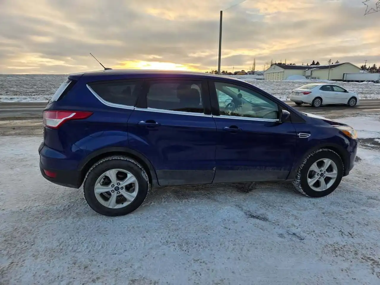 Ford Escape photo Ford Escape