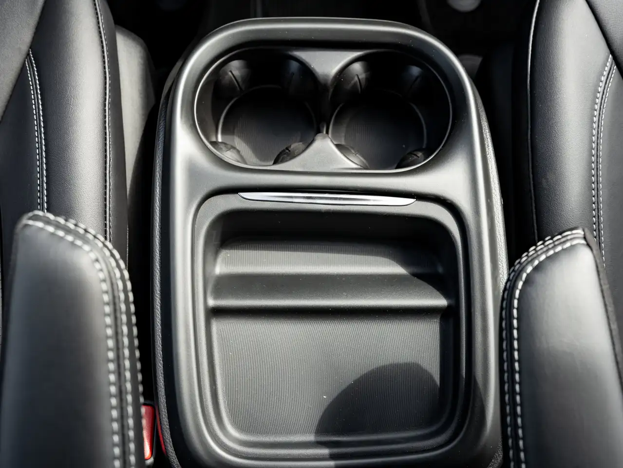 Chrysler Grand Caravan photo Chrysler Grand Caravan