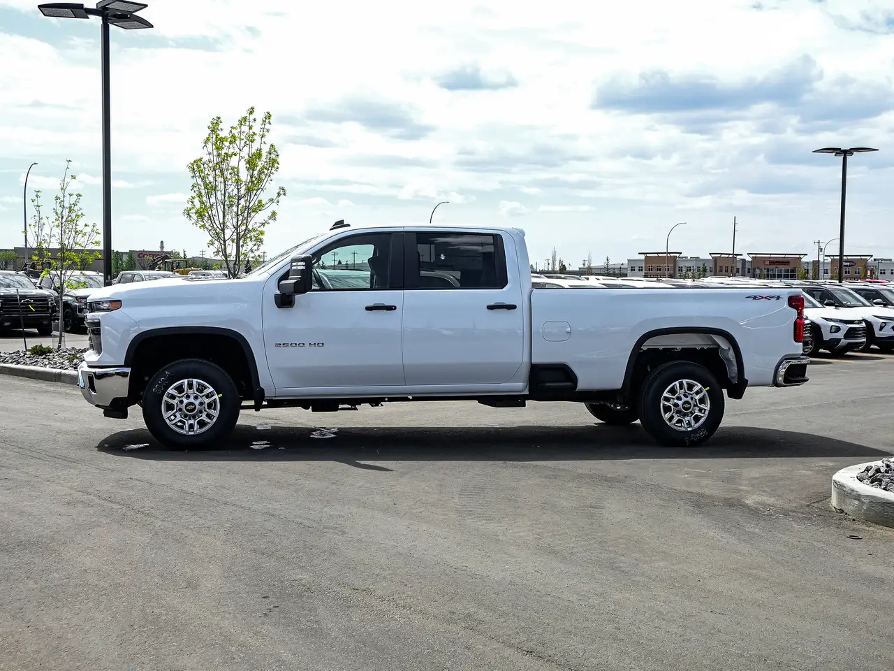 Chevrolet Silverado 2500 photo Chevrolet Silverado 2500