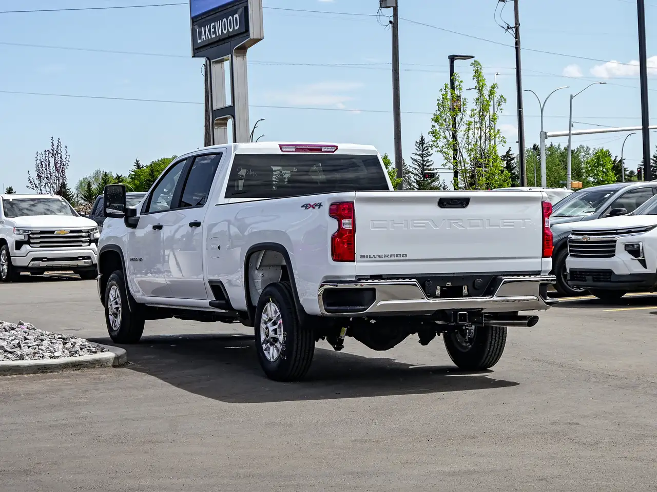 Chevrolet Silverado 2500 photo Chevrolet Silverado 2500