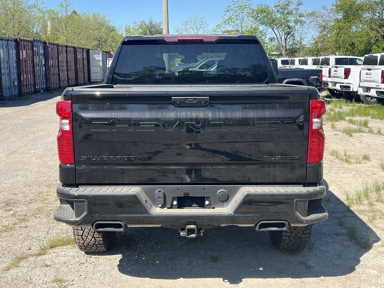 Chevrolet Silverado 1500 photo Chevrolet Silverado 1500
