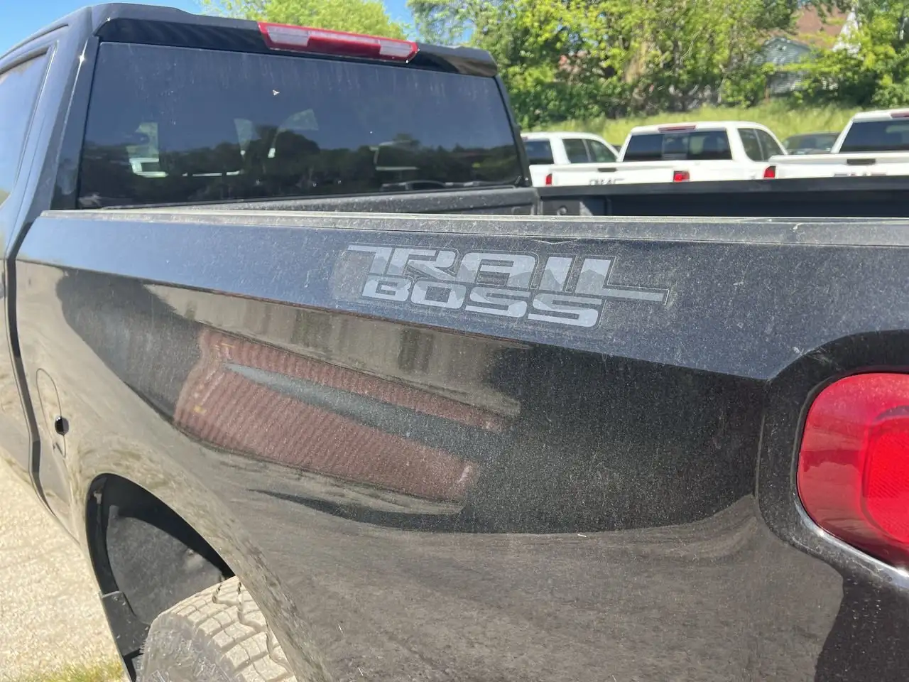 Chevrolet Silverado 1500 photo Chevrolet Silverado 1500