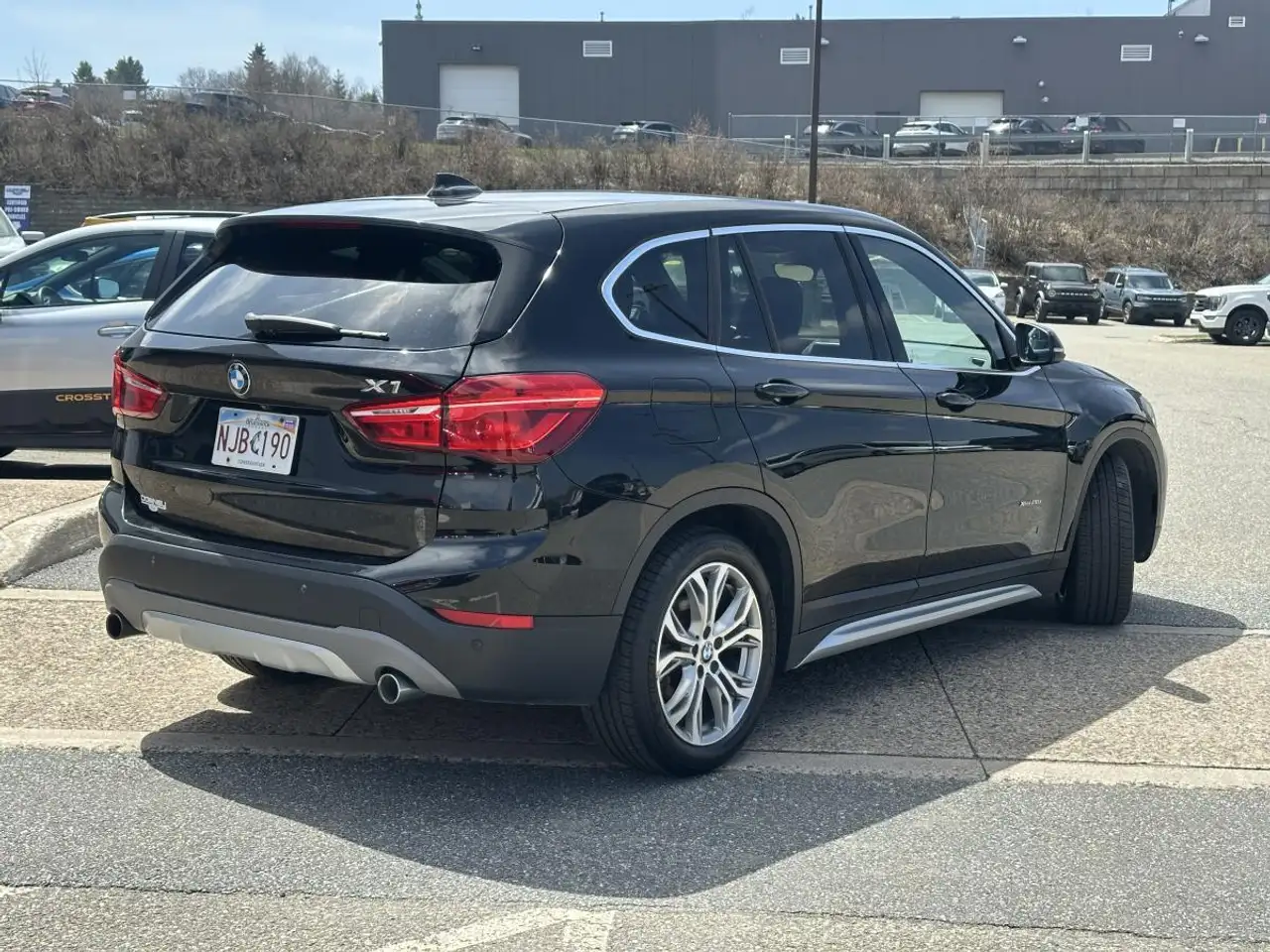 BMW X1 снимка BMW X1