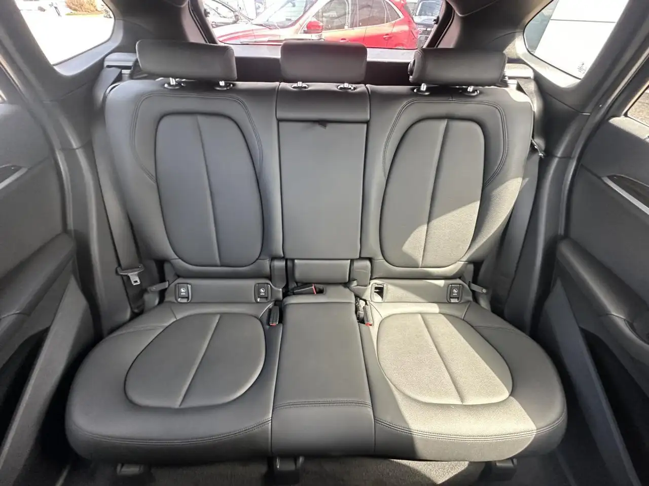 BMW X1 снимка BMW X1
