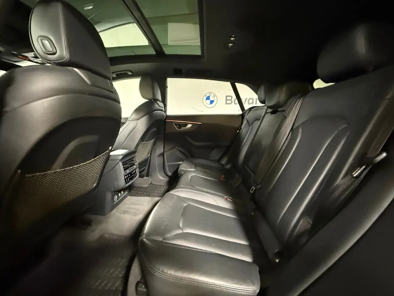 Audi Q8 fotografie Audi Q8