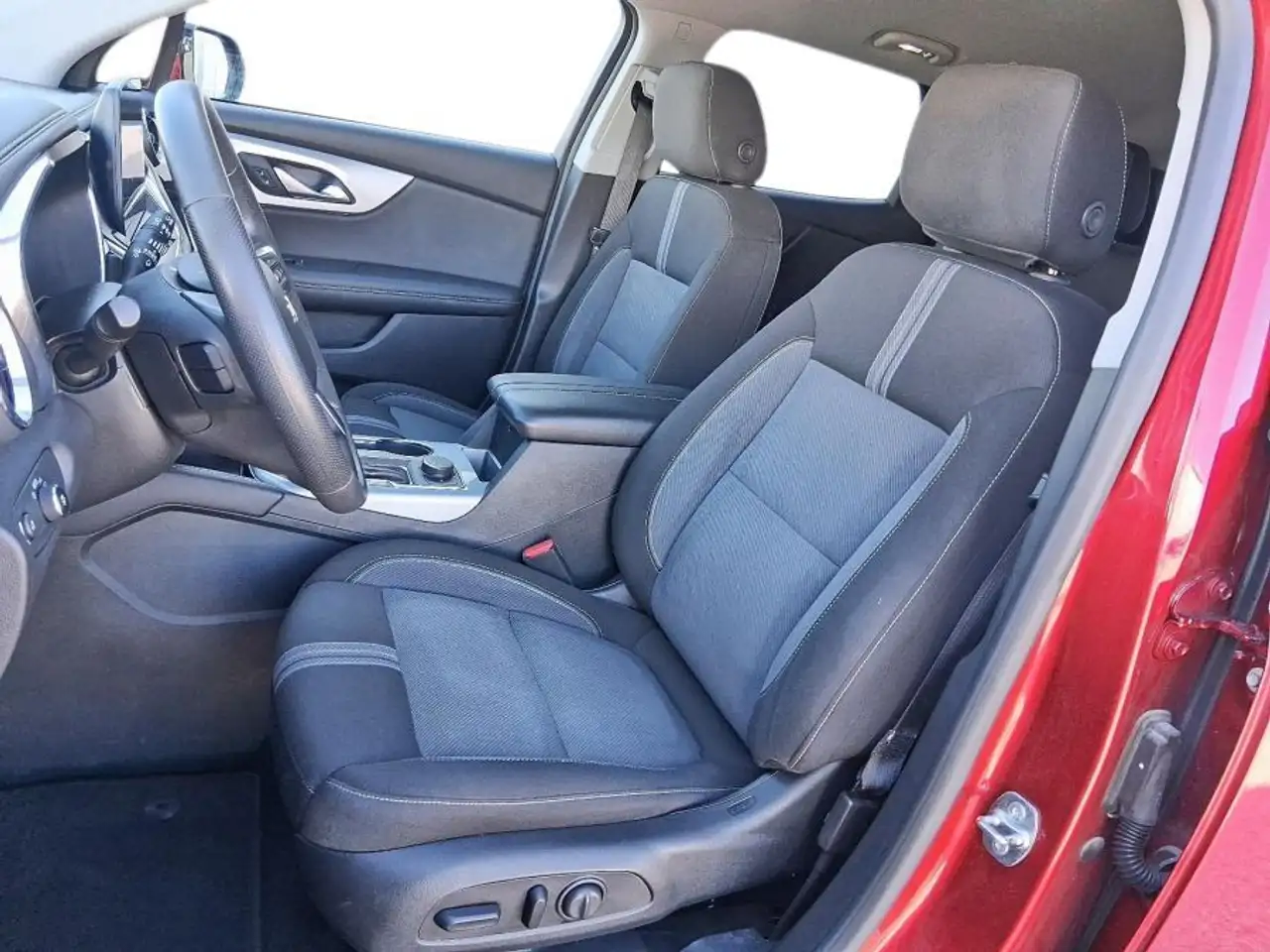 Chevrolet Blazer photo Chevrolet Blazer