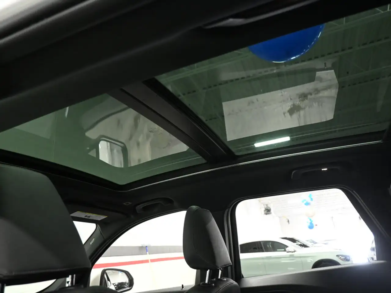BMW X1 снимка BMW X1