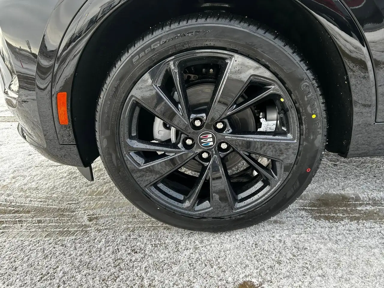 Buick Envision снимка Buick Envision