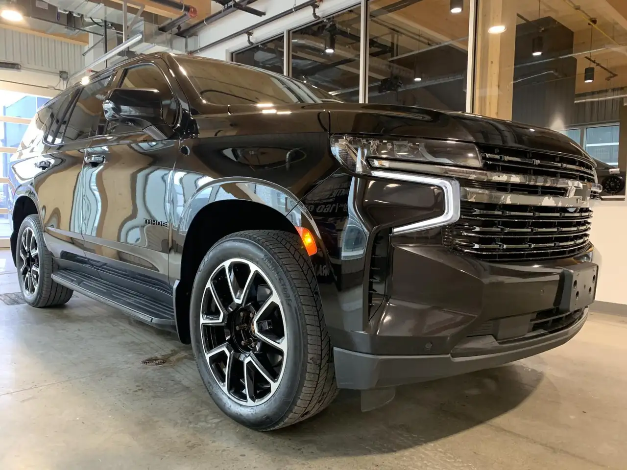 Chevrolet Tahoe снимка Chevrolet Tahoe