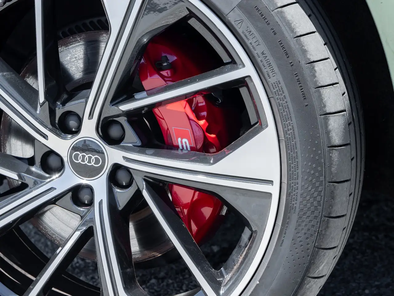 Audi SQ5 fotografie Audi SQ5