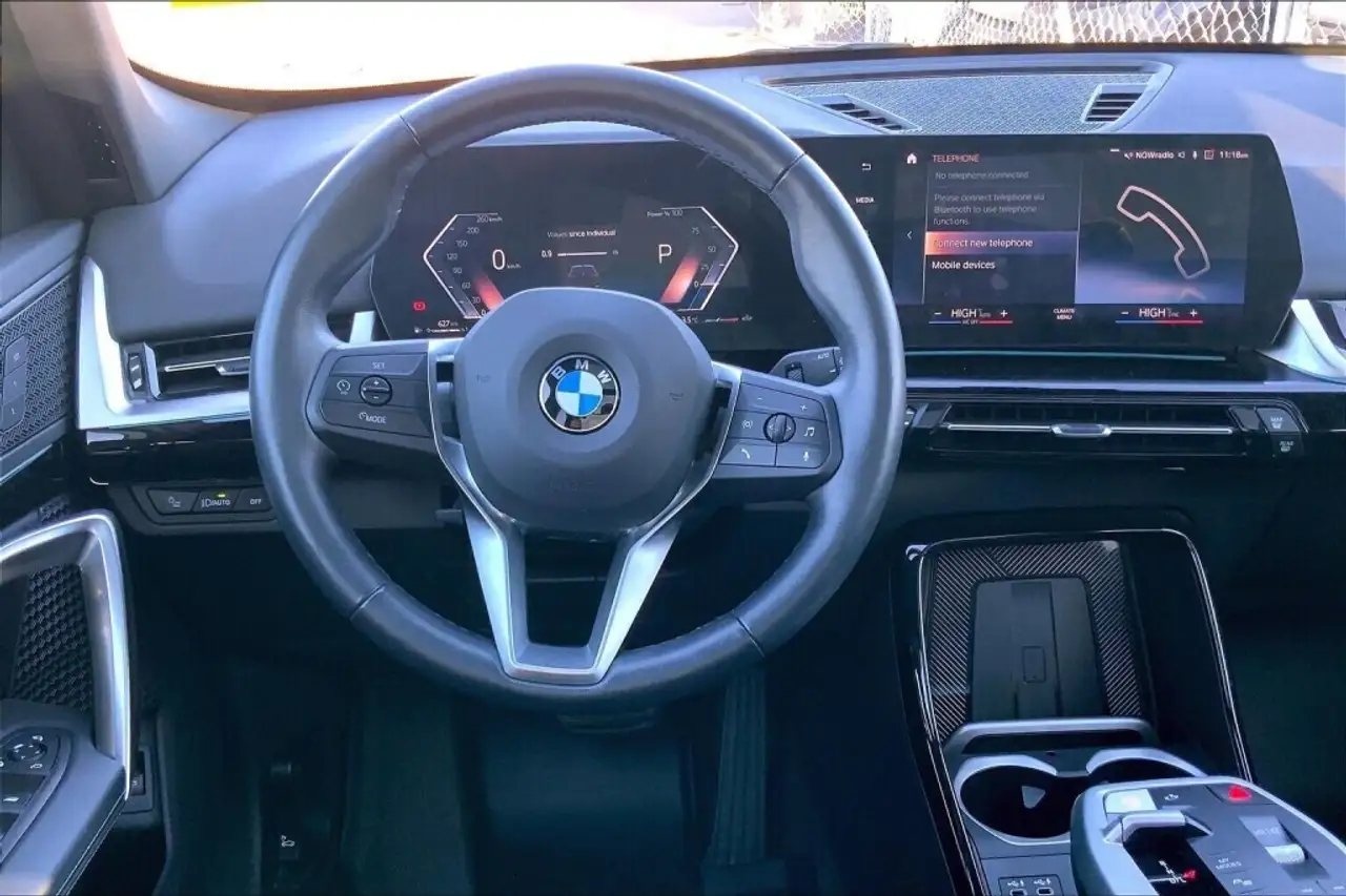 BMW X1 снимка BMW X1
