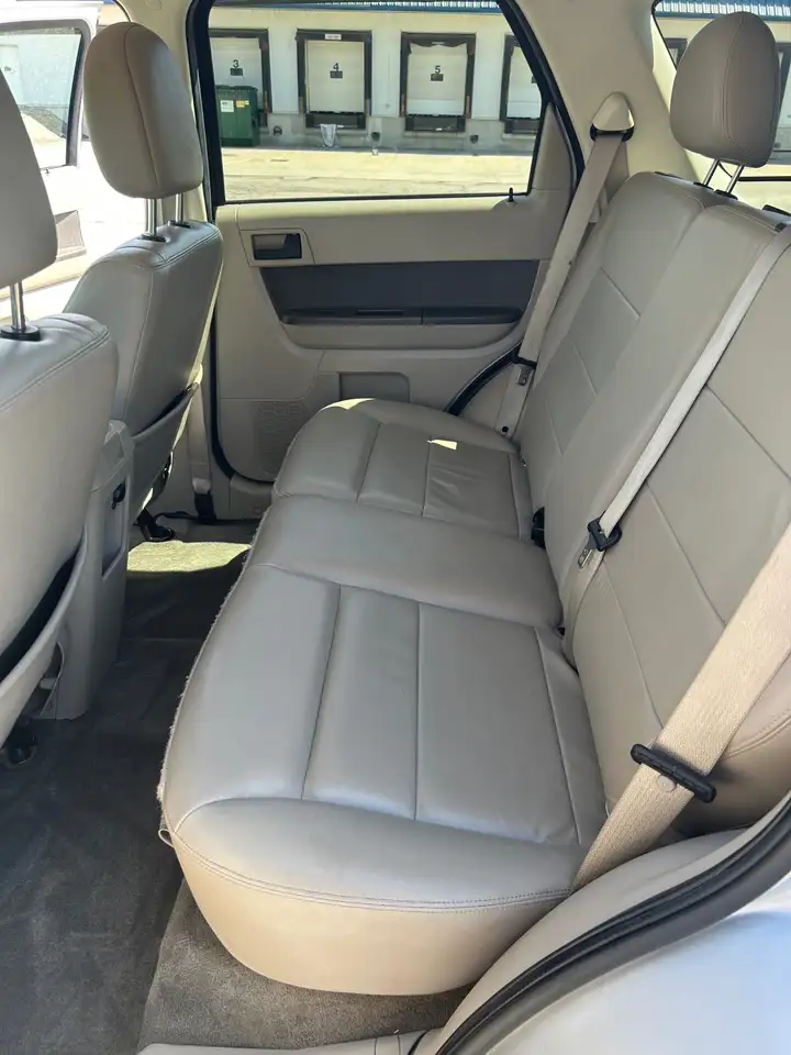 Ford Escape photo Ford Escape
