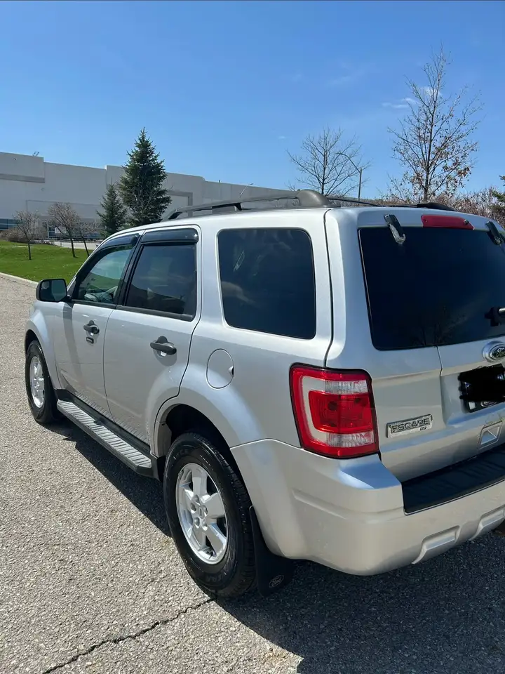 Ford Escape photo Ford Escape