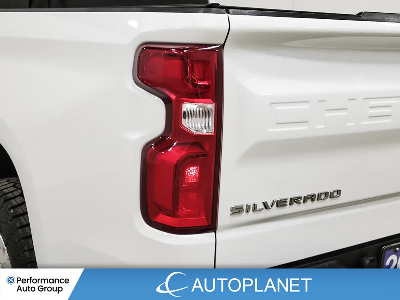 Chevrolet Silverado 1500 photo Chevrolet Silverado 1500
