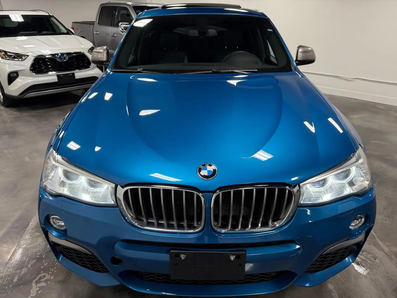 BMW X4 снимка BMW X4