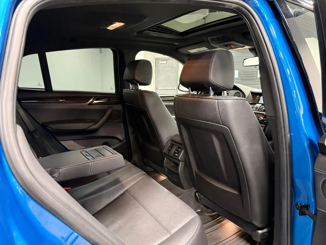 BMW X4 снимка BMW X4