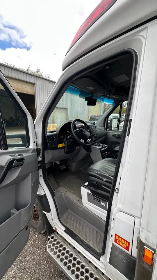 Mercedes-Benz Sprinter снимка Mercedes-Benz Sprinter