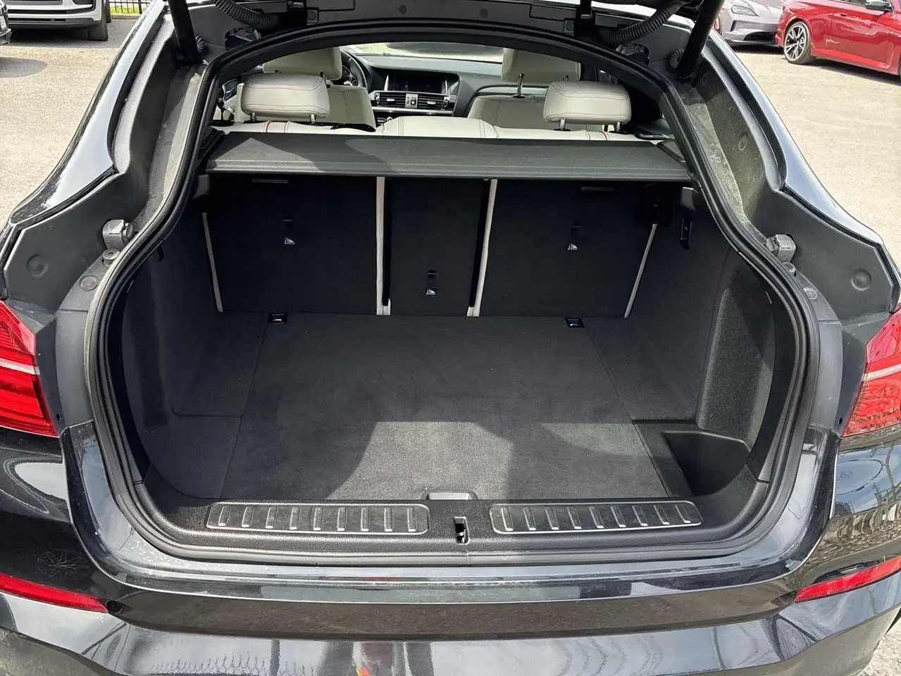 BMW X4 photo BMW X4