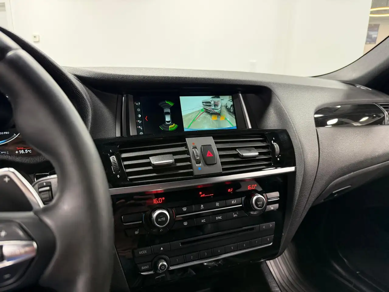 BMW X4 снимка BMW X4