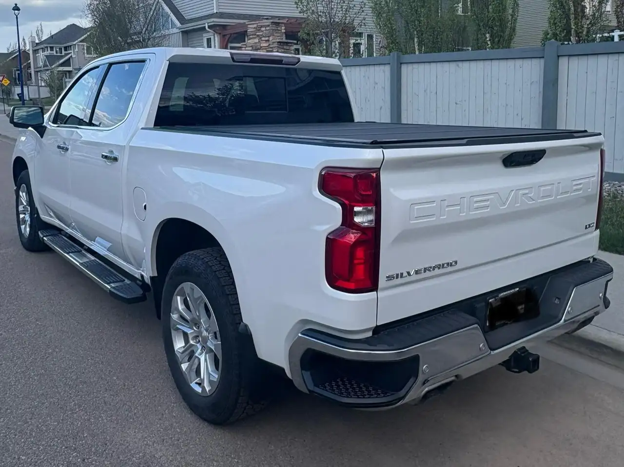Chevrolet Silverado 1500 photo Chevrolet Silverado 1500