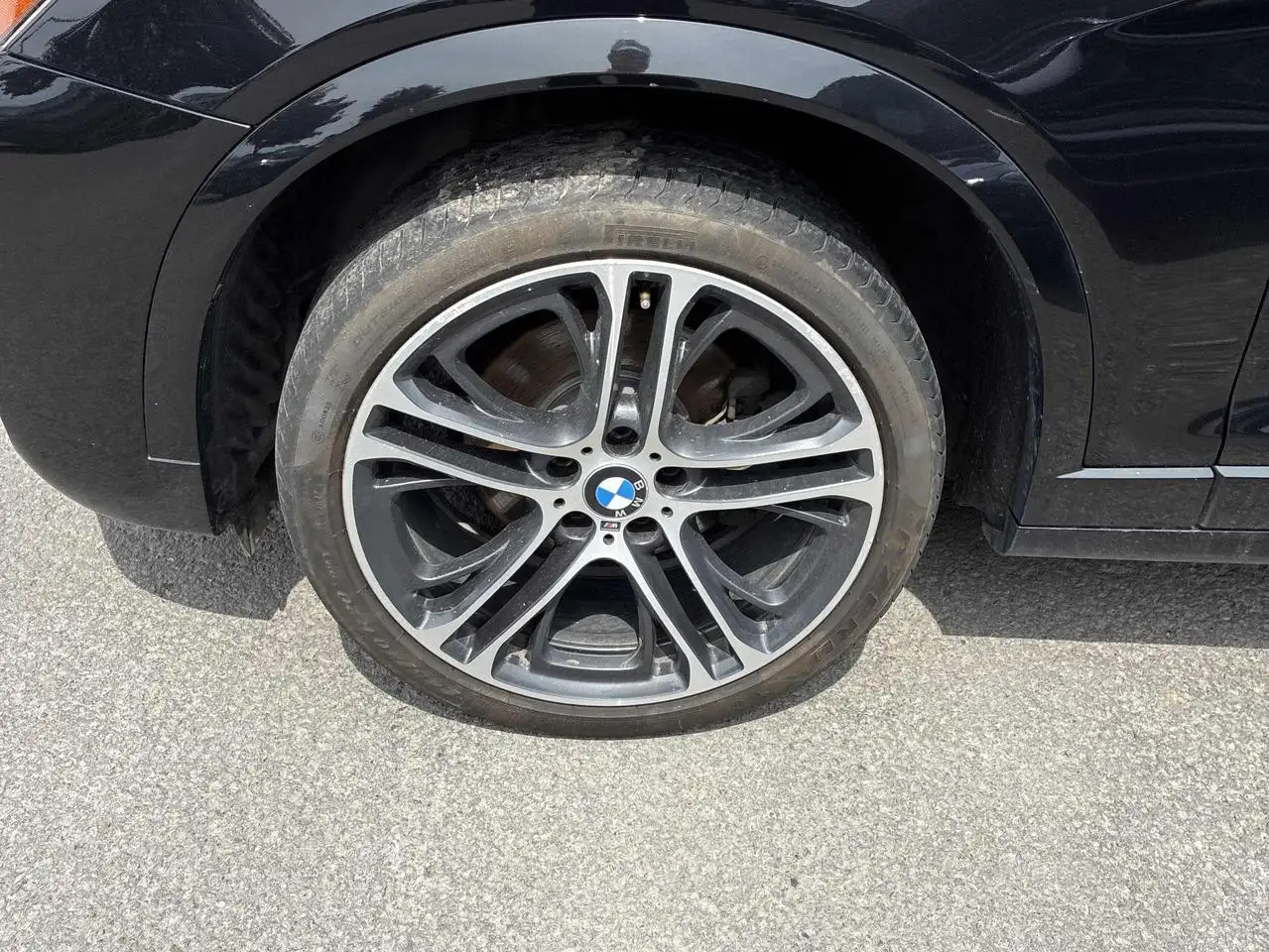 BMW X4 photo BMW X4