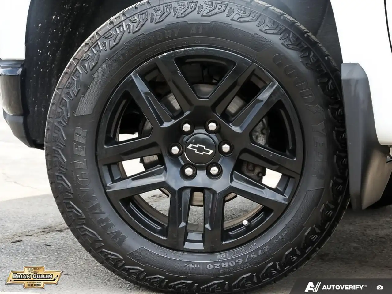 Chevrolet Silverado 1500 снимка Chevrolet Silverado 1500