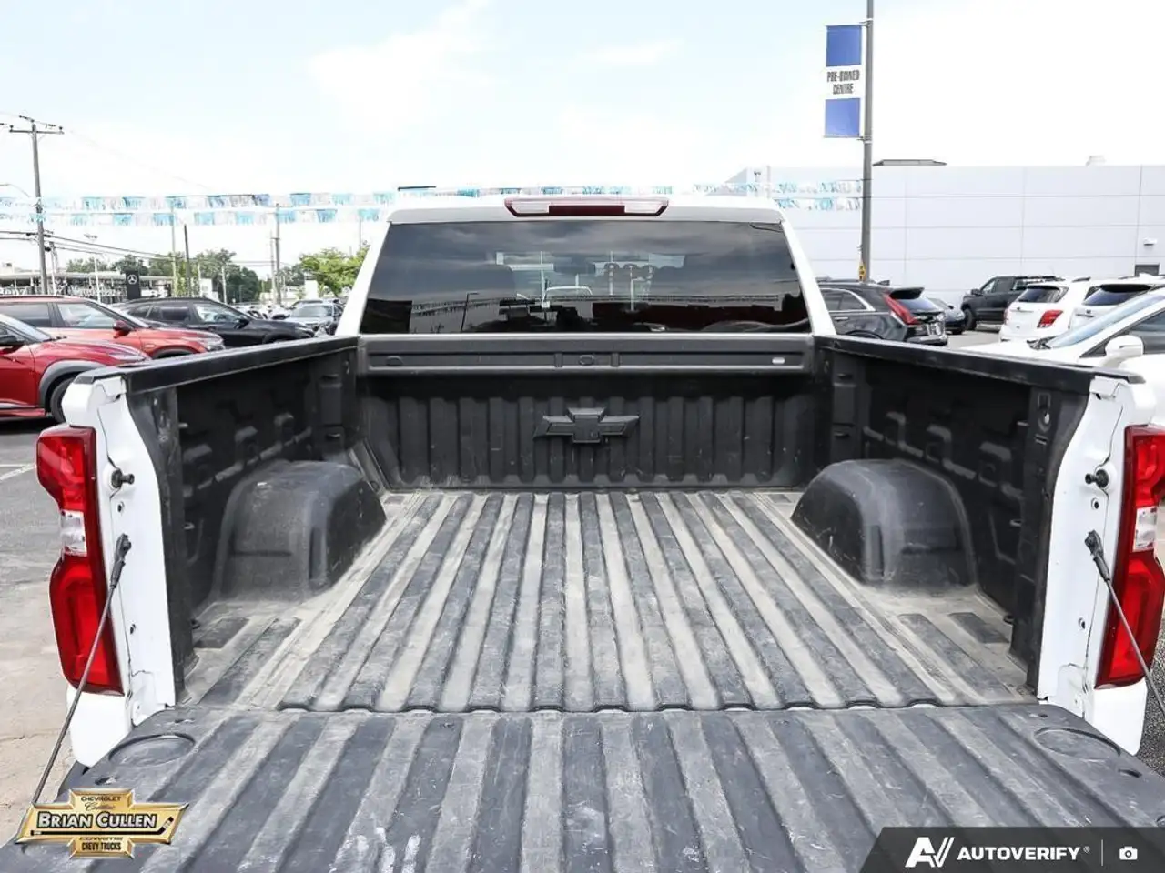 Chevrolet Silverado 1500 снимка Chevrolet Silverado 1500