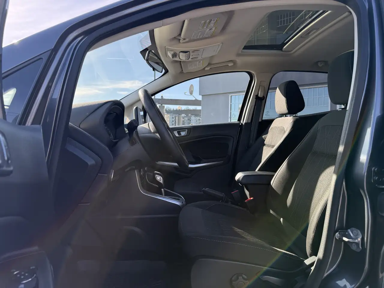 Ford EcoSport снимка Ford EcoSport
