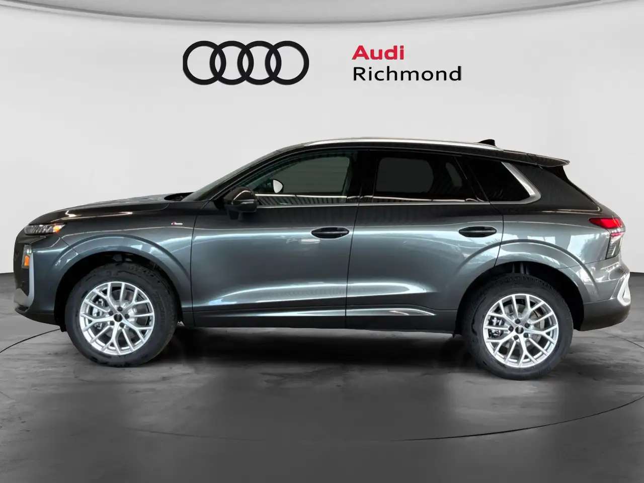 Audi Q3 снимка Audi Q3