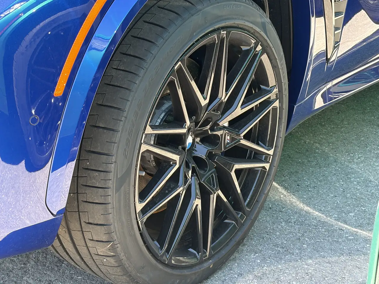 BMW X5 M снимка BMW X5 M