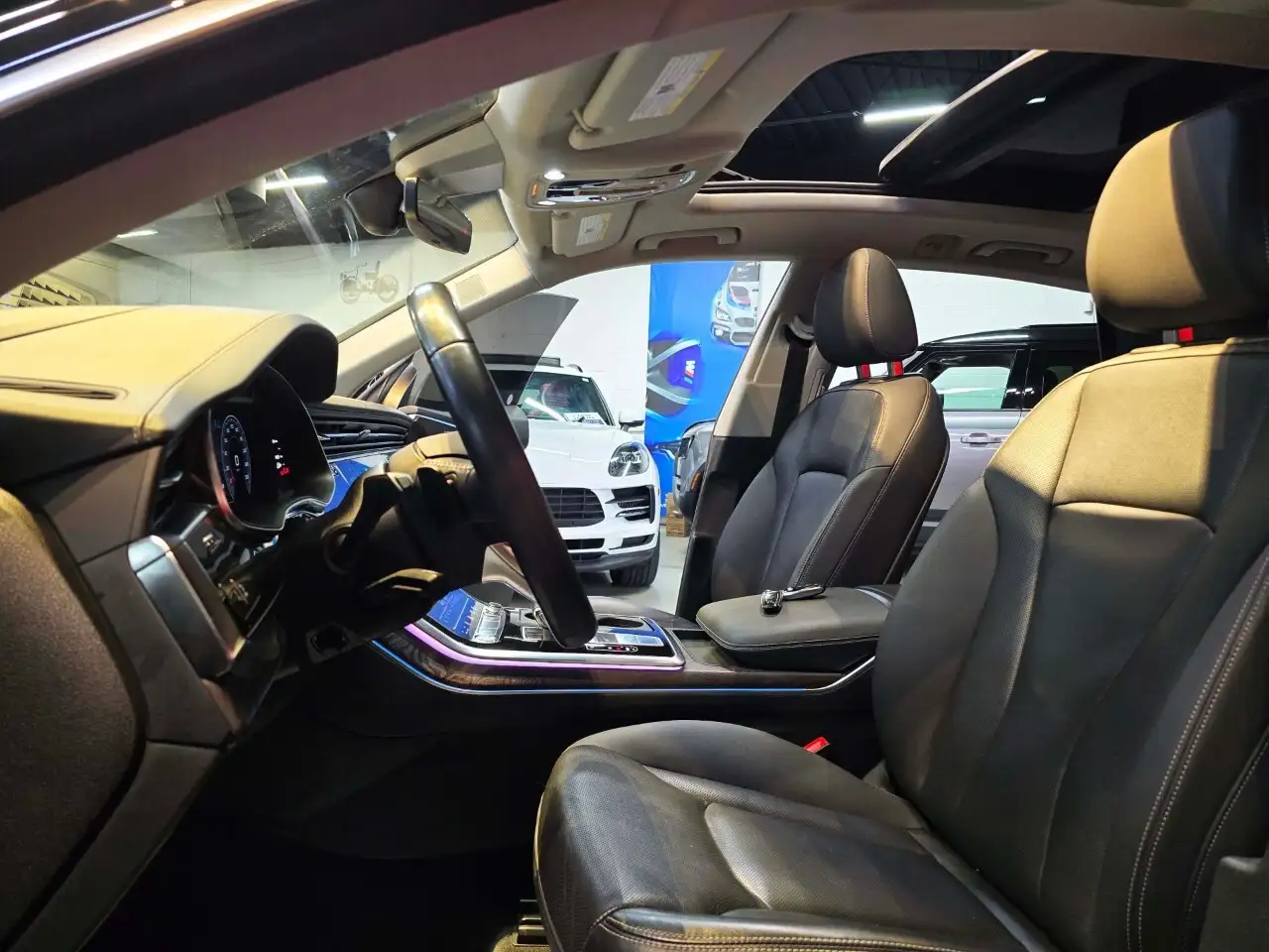 Audi Q8 photo Audi Q8