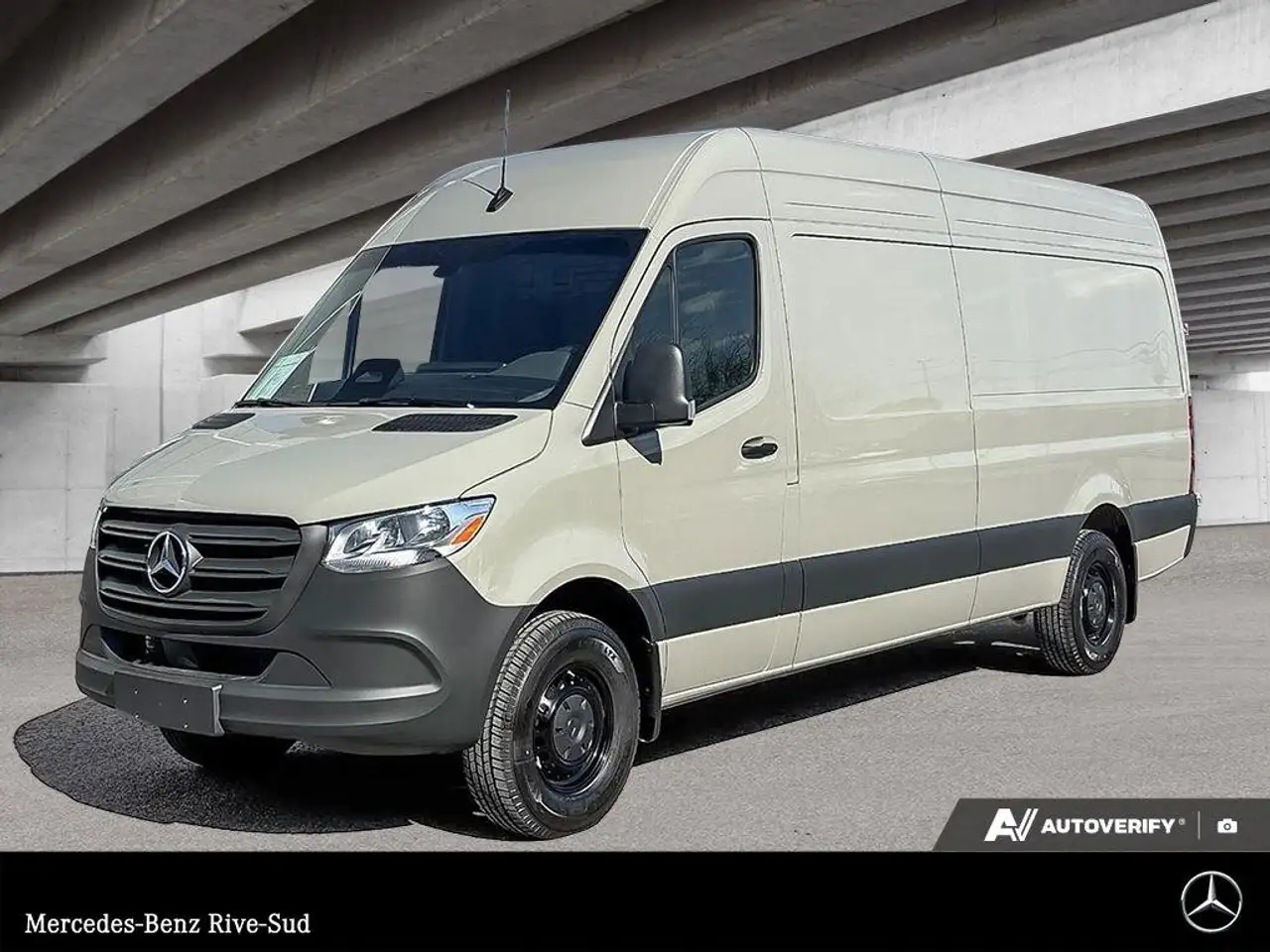 Mercedes-Benz Sprinter снимка Mercedes-Benz Sprinter