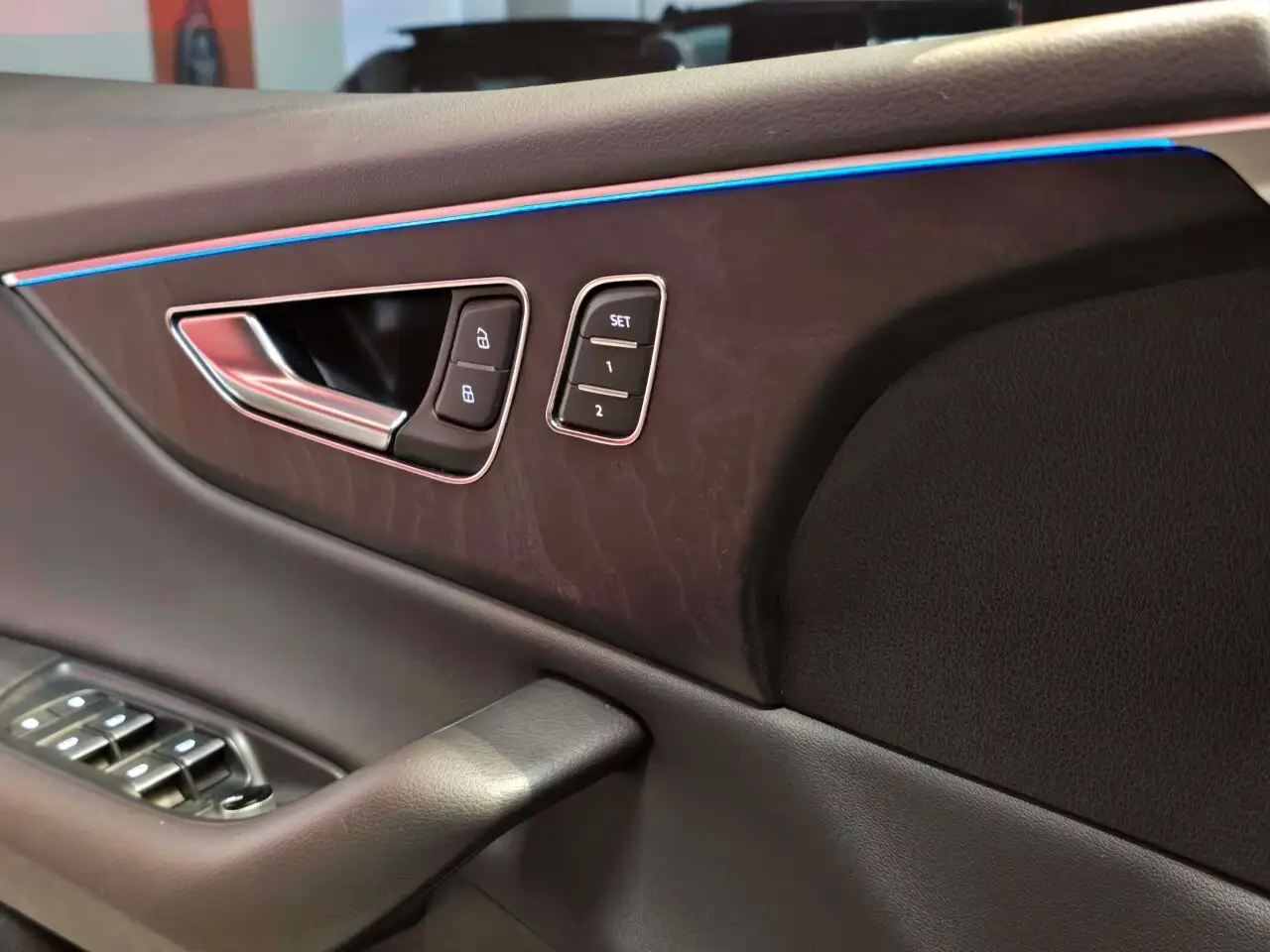 Audi Q8 photo Audi Q8