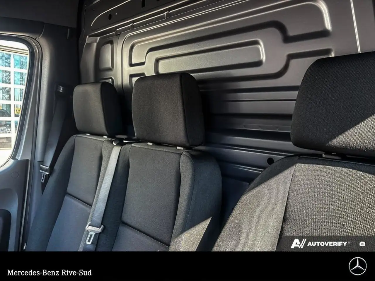 Mercedes-Benz Sprinter снимка Mercedes-Benz Sprinter