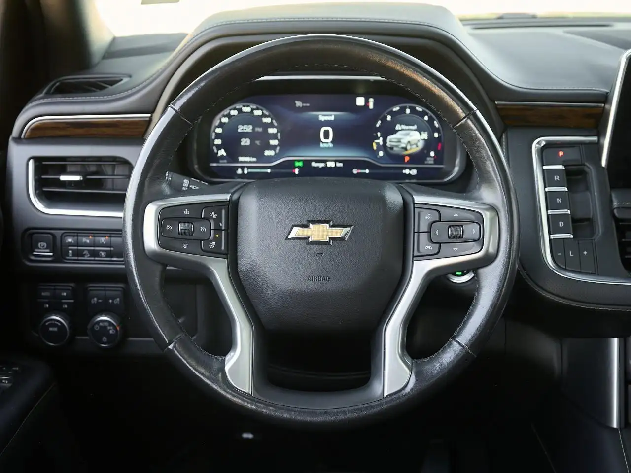 Chevrolet Tahoe photo Chevrolet Tahoe
