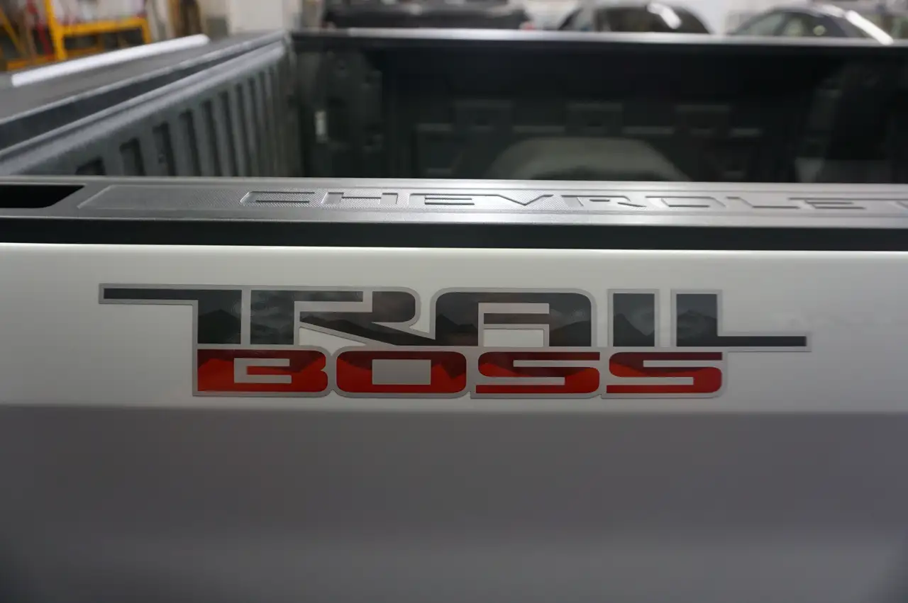 Chevrolet Silverado 1500 photo Chevrolet Silverado 1500