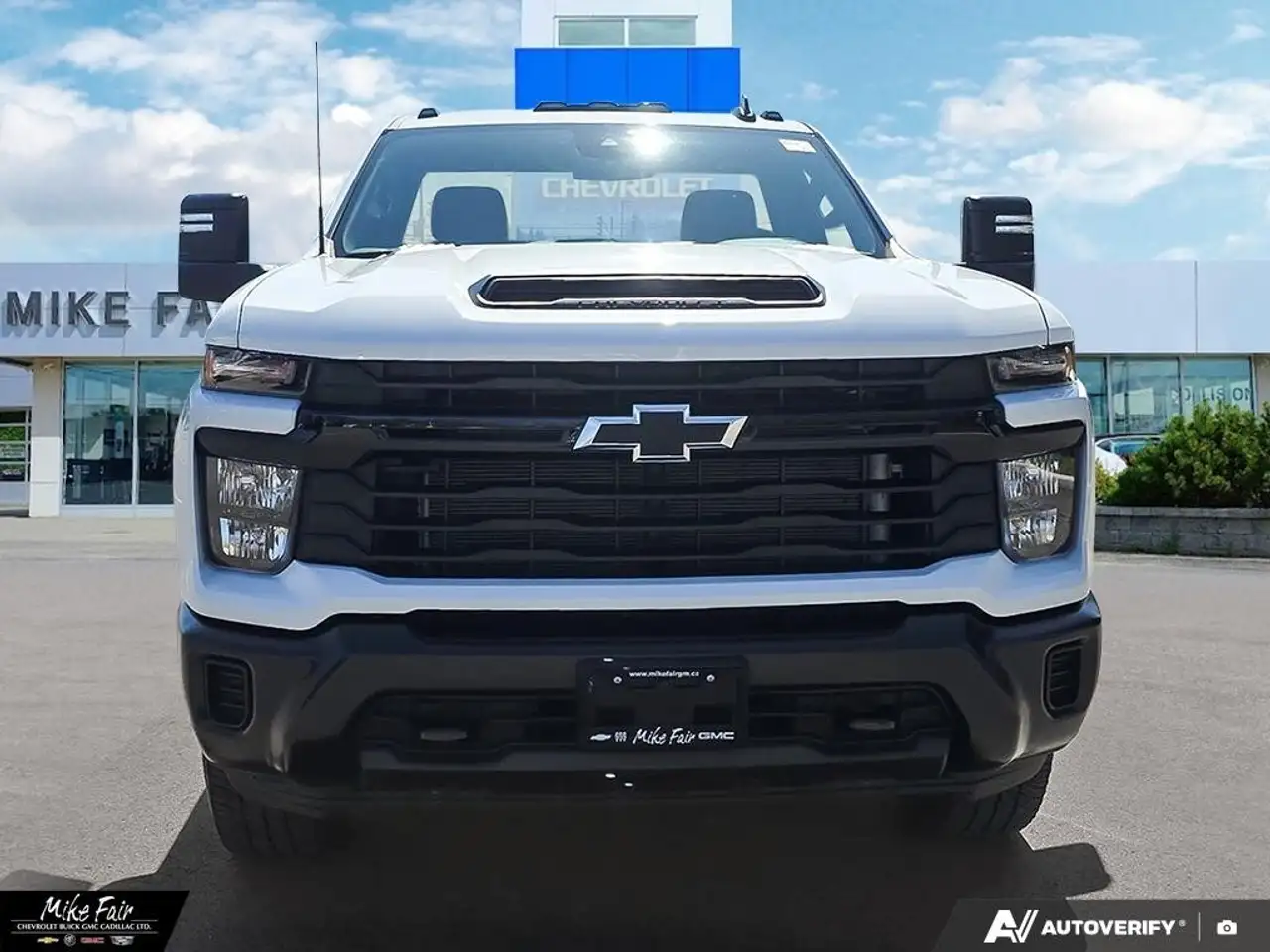 Chevrolet Silverado 2500 photo Chevrolet Silverado 2500