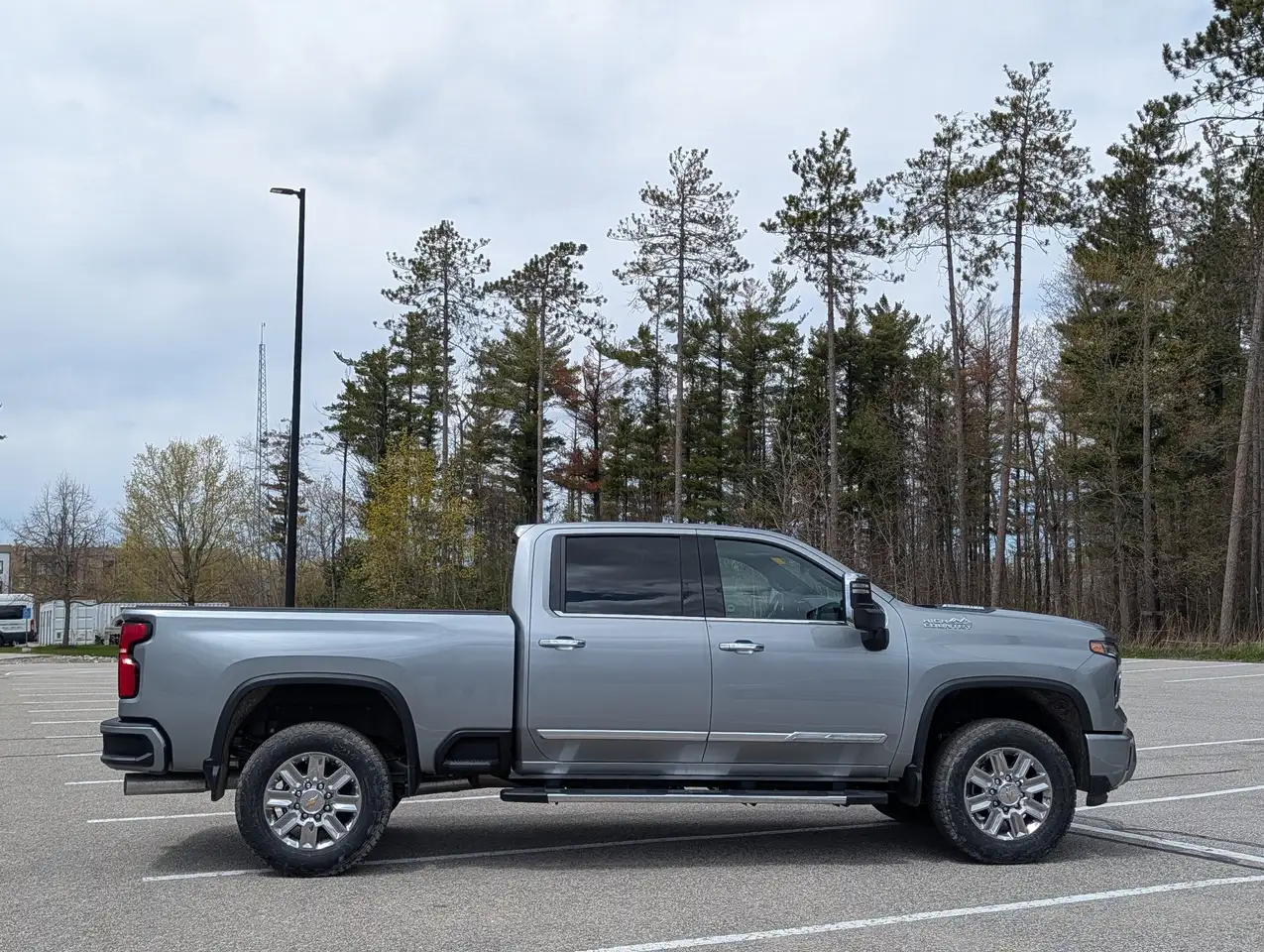 Chevrolet Silverado 2500 photo Chevrolet Silverado 2500