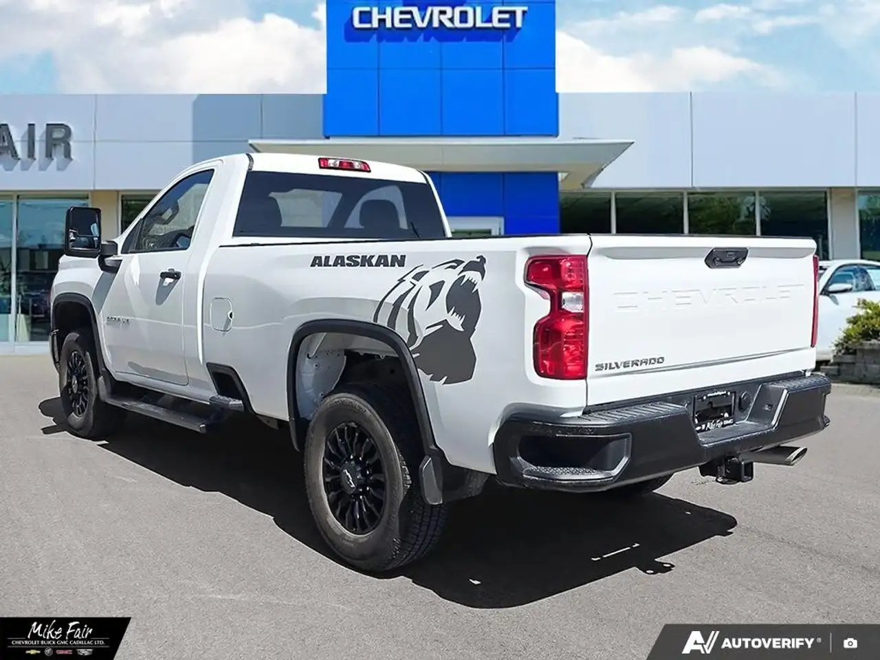 Chevrolet Silverado 2500 photo Chevrolet Silverado 2500