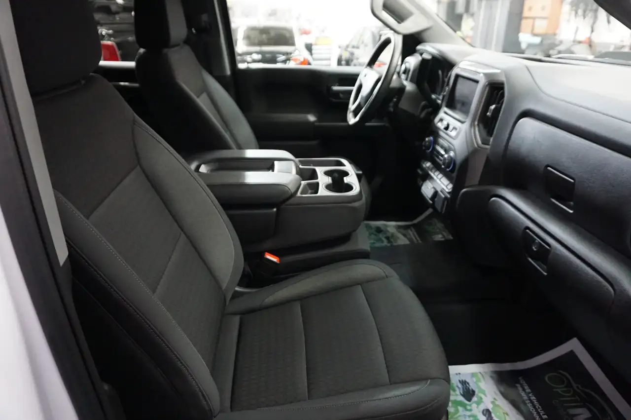 Chevrolet Silverado 1500 photo Chevrolet Silverado 1500