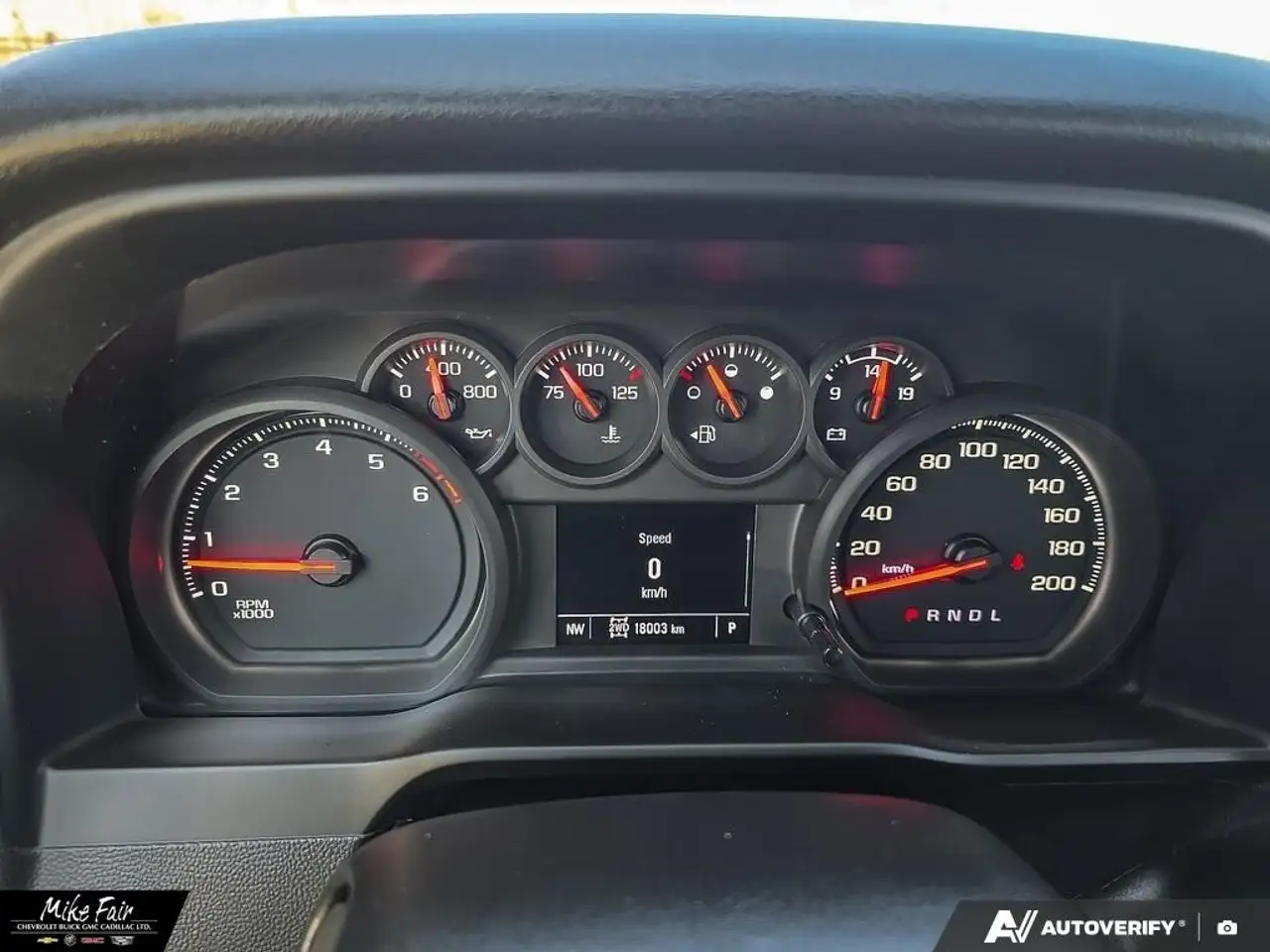 Chevrolet Silverado 2500 photo Chevrolet Silverado 2500