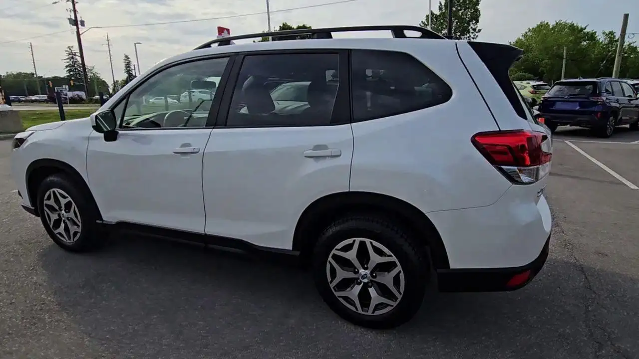 Subaru Forester photo Subaru Forester