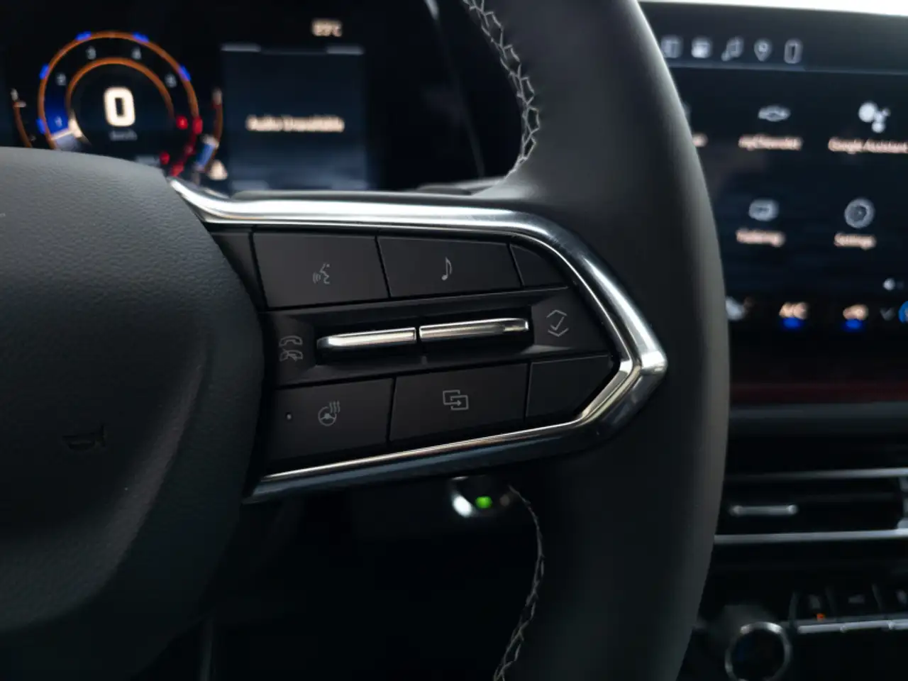 Chevrolet Traverse photo Chevrolet Traverse